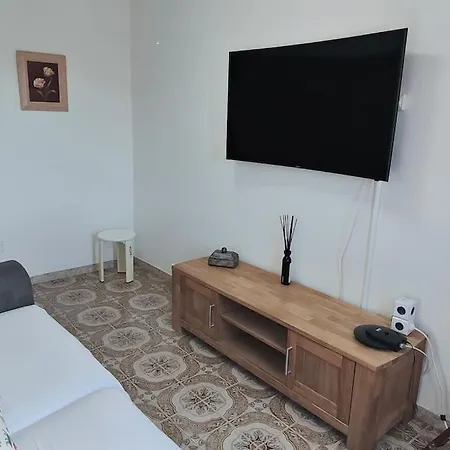 Casa Chito Cruz * 산타크루스데 테네리페